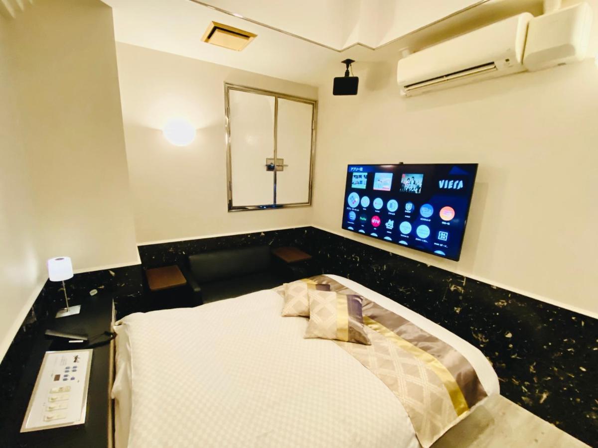 Hotel Crystal 大人専用 Präfektur Tokio Exterior foto