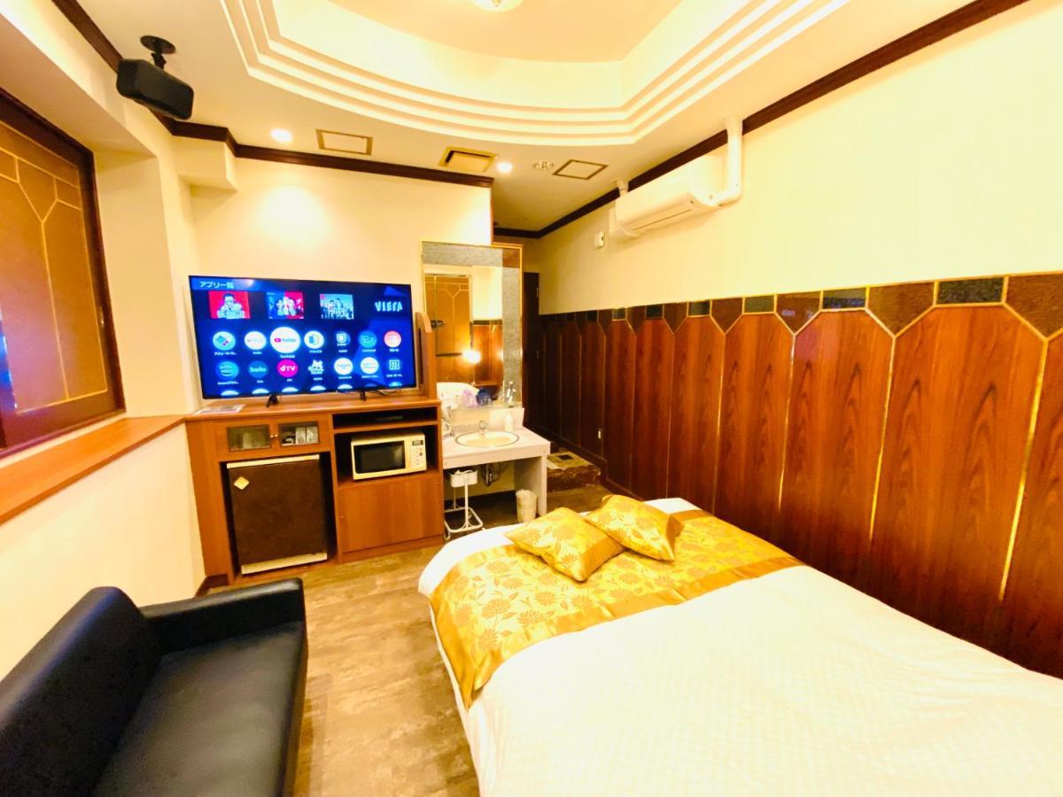 Hotel Crystal 大人専用 Präfektur Tokio Exterior foto
