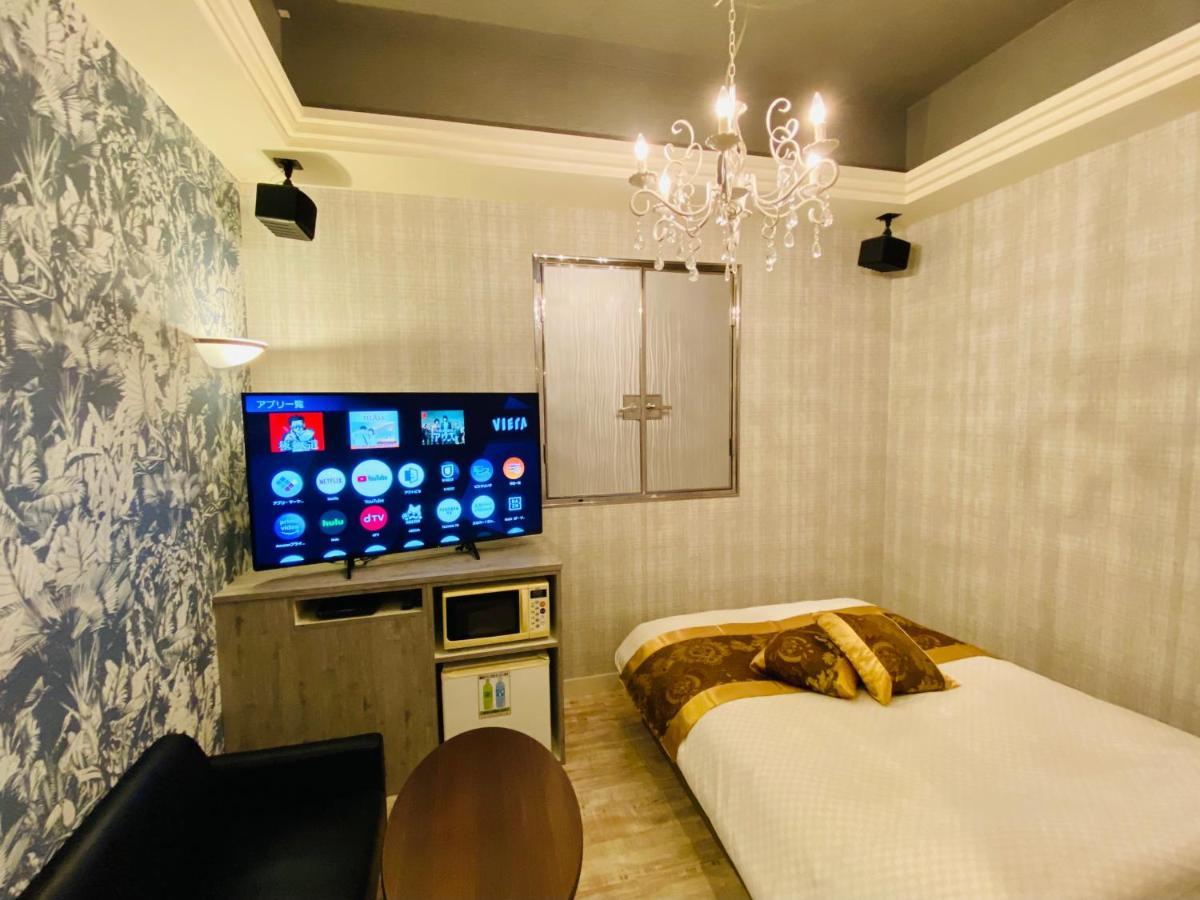 Hotel Crystal 大人専用 Präfektur Tokio Exterior foto