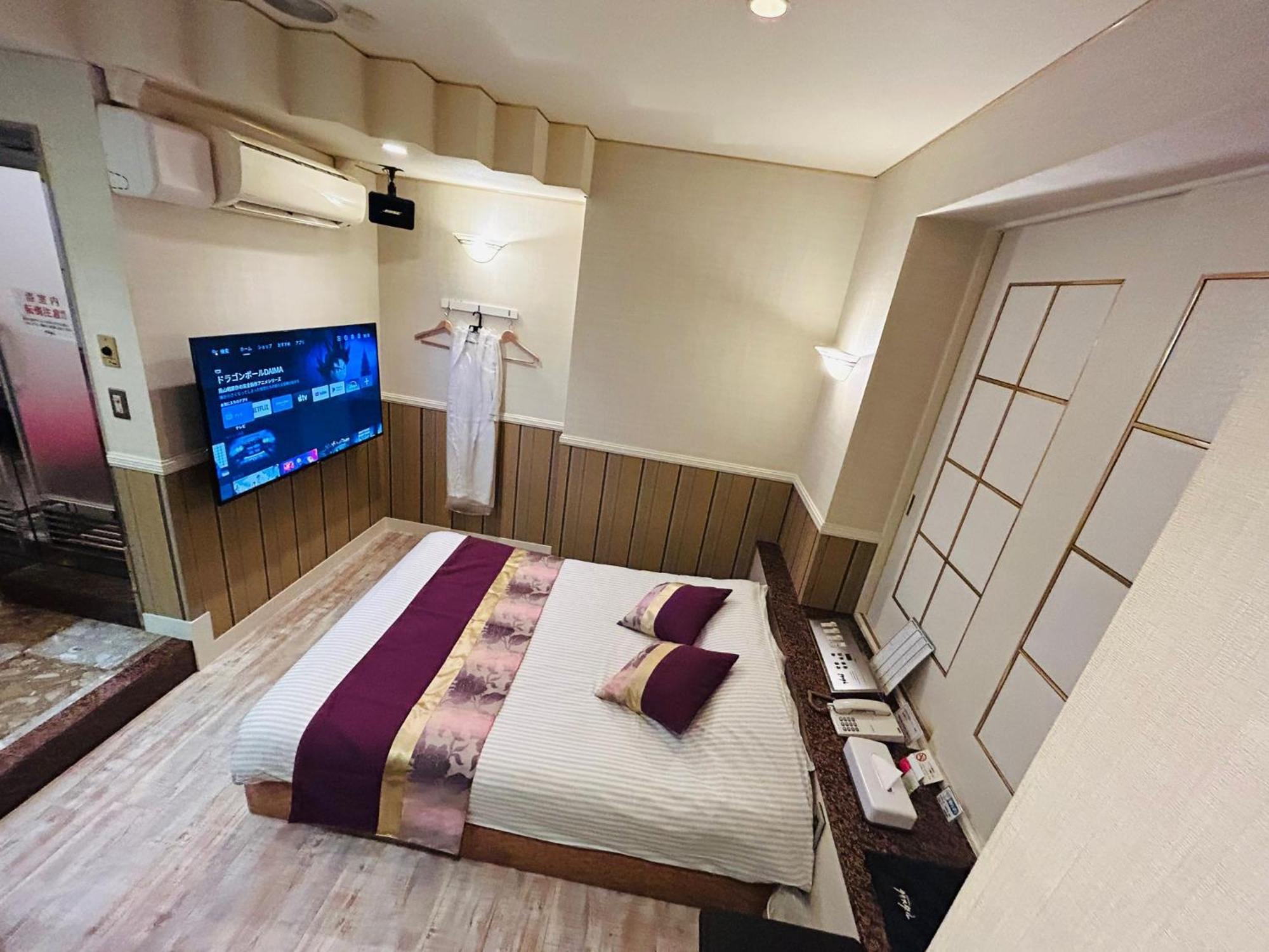 Hotel Crystal 大人専用 Präfektur Tokio Exterior foto